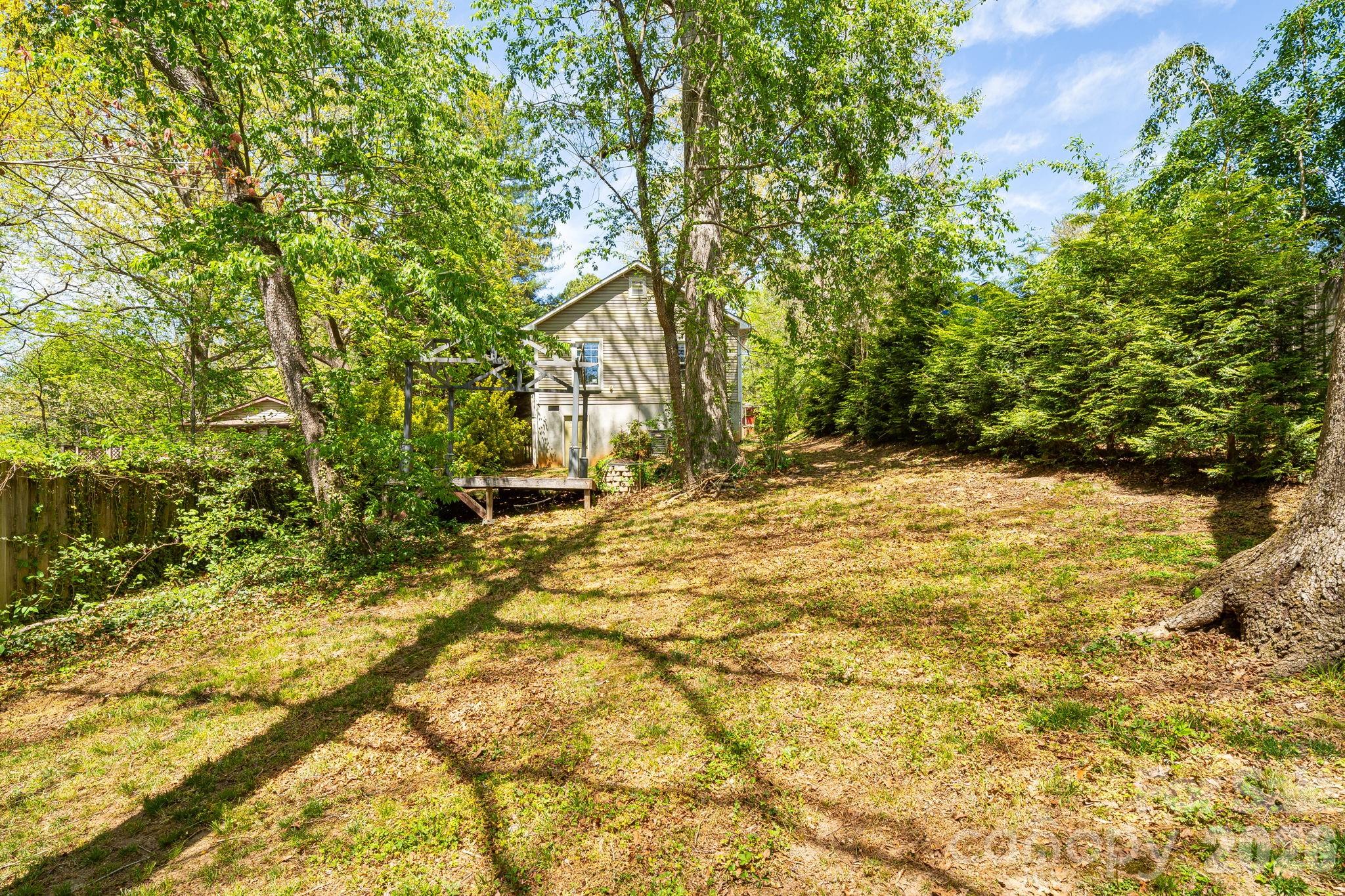 218 Appalachian Way Property Photo 28