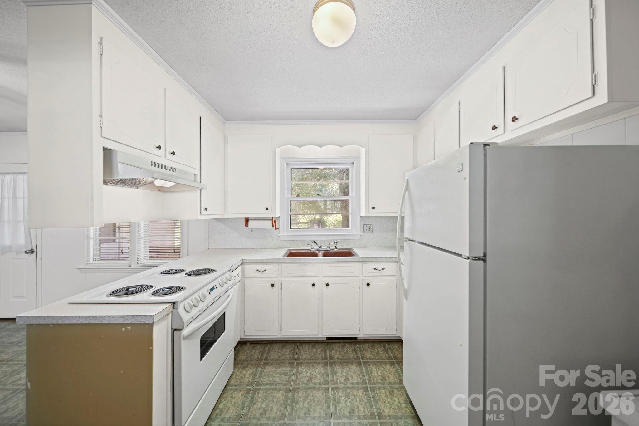 8116 Indian Trail Fairview Road Property Photo 13