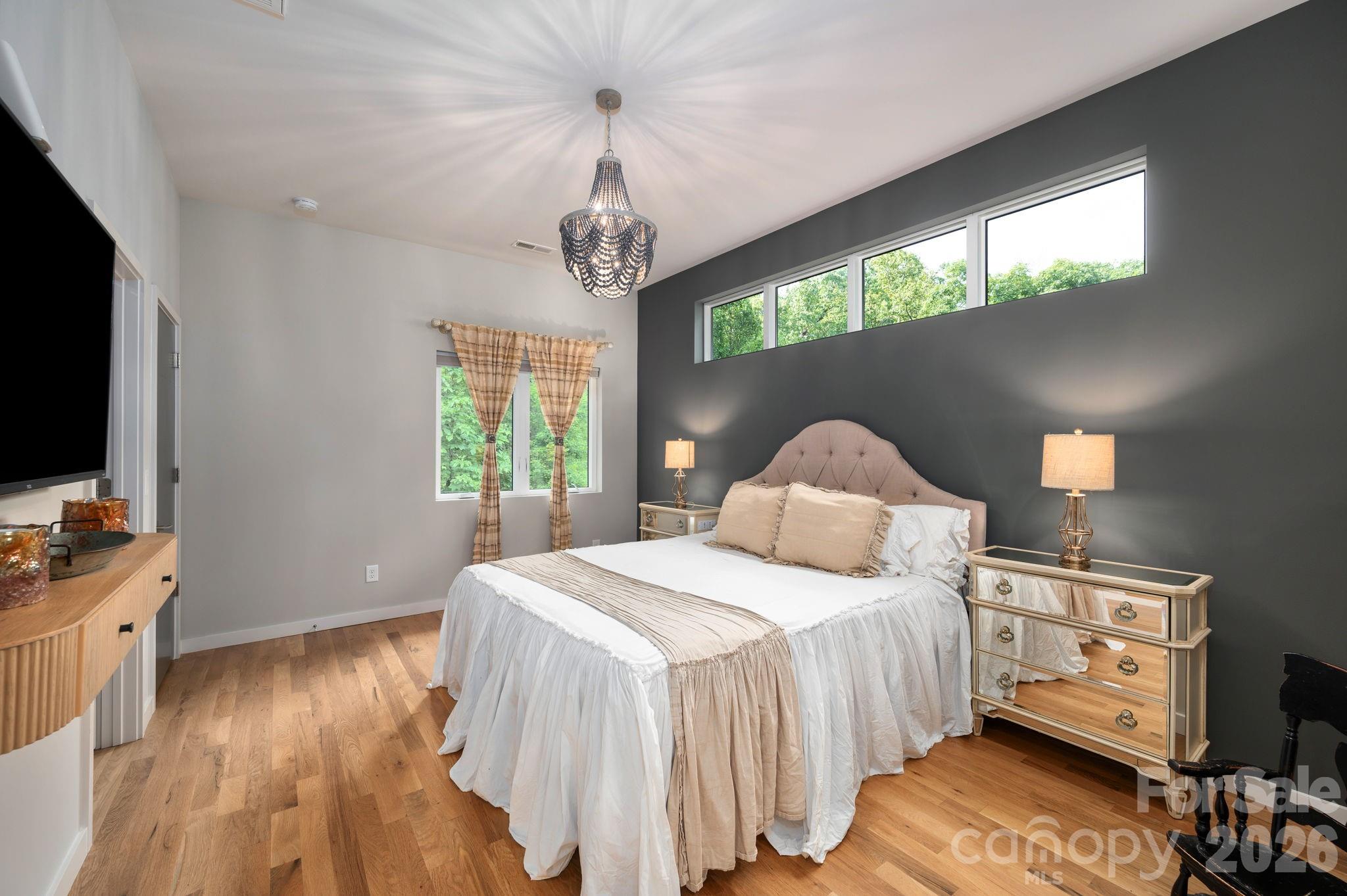 559 Shining Rock Path Property Photo 14