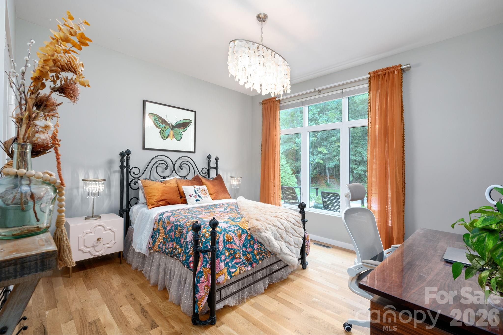 559 Shining Rock Path Property Photo 17