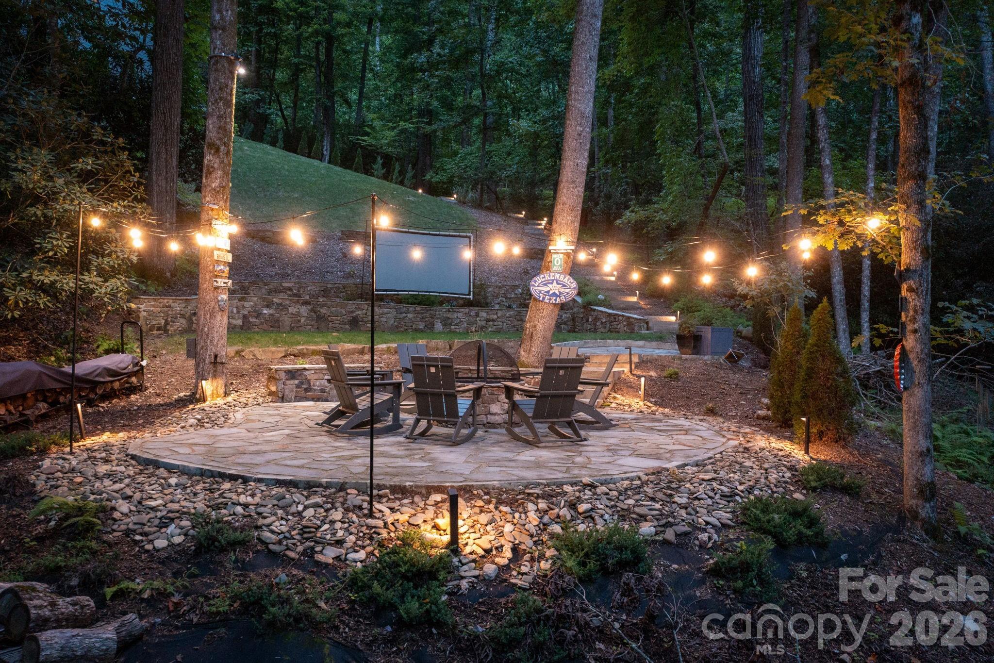 559 Shining Rock Path Property Photo 33