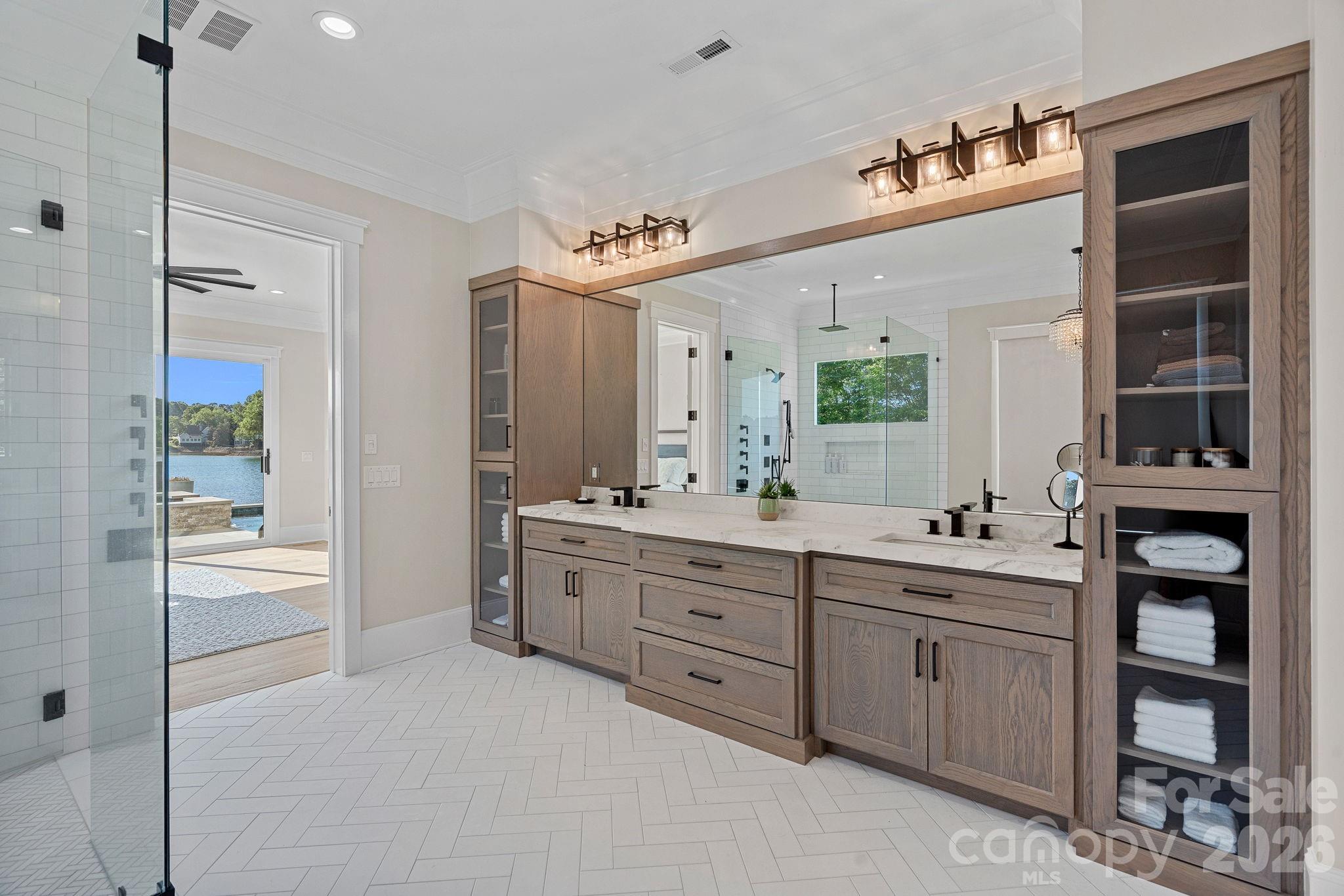 16906 Lake Shore Drive Property Photo 26