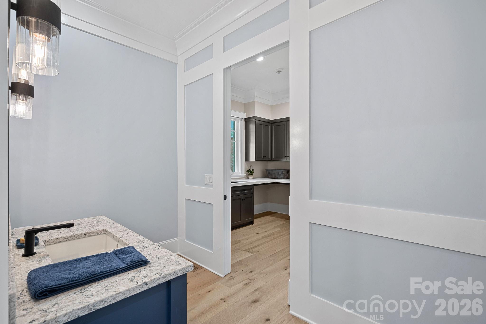 16906 Lake Shore Drive Property Photo 28