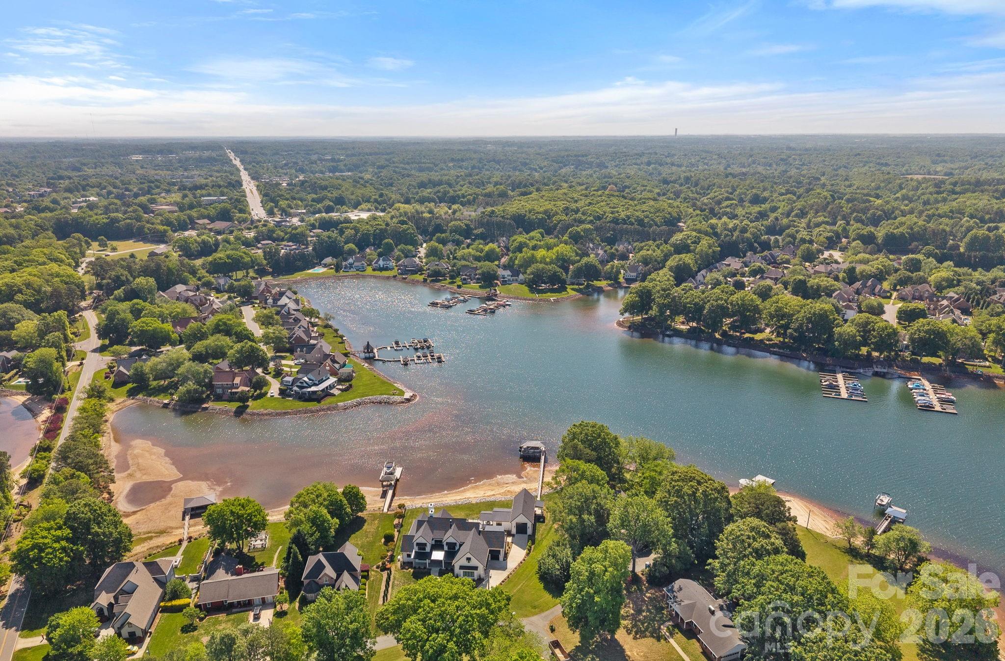 16906 Lake Shore Drive Property Photo 48