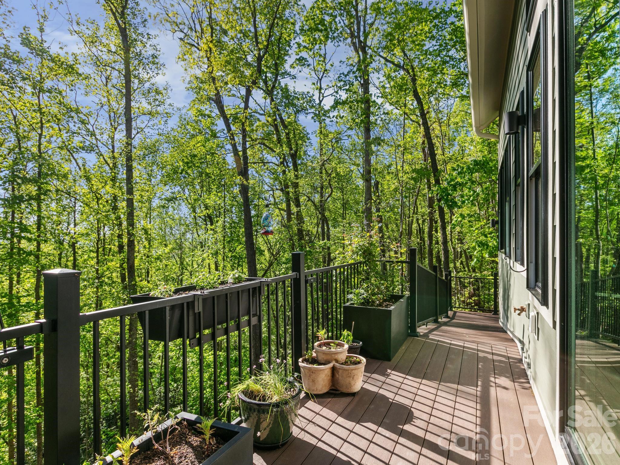 199 Garnet Way Property Photo 18