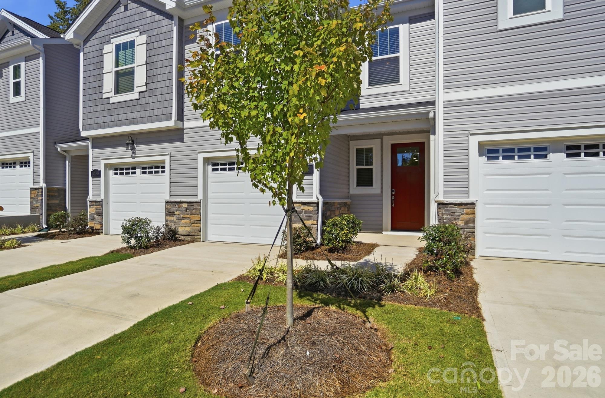 2144 Vinyasa Lane Property Photo 2