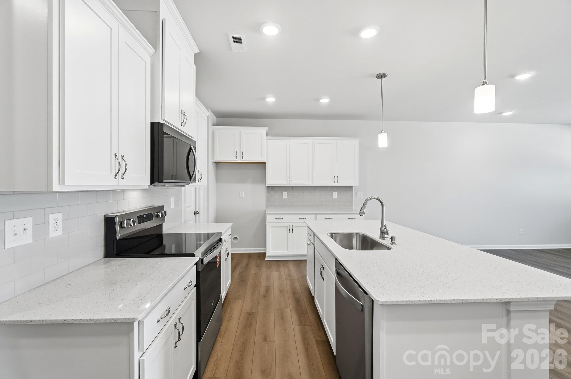 2144 Vinyasa Lane Property Photo 7