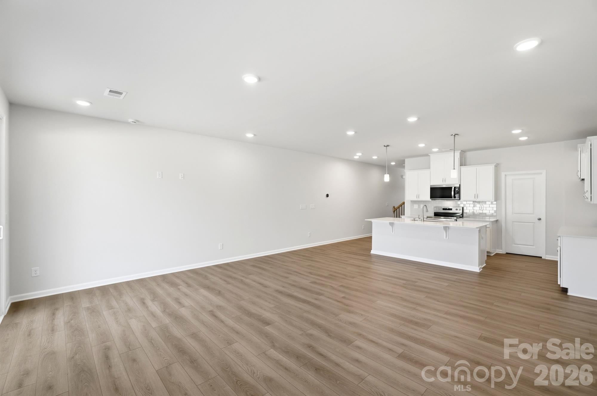2144 Vinyasa Lane Property Photo 9