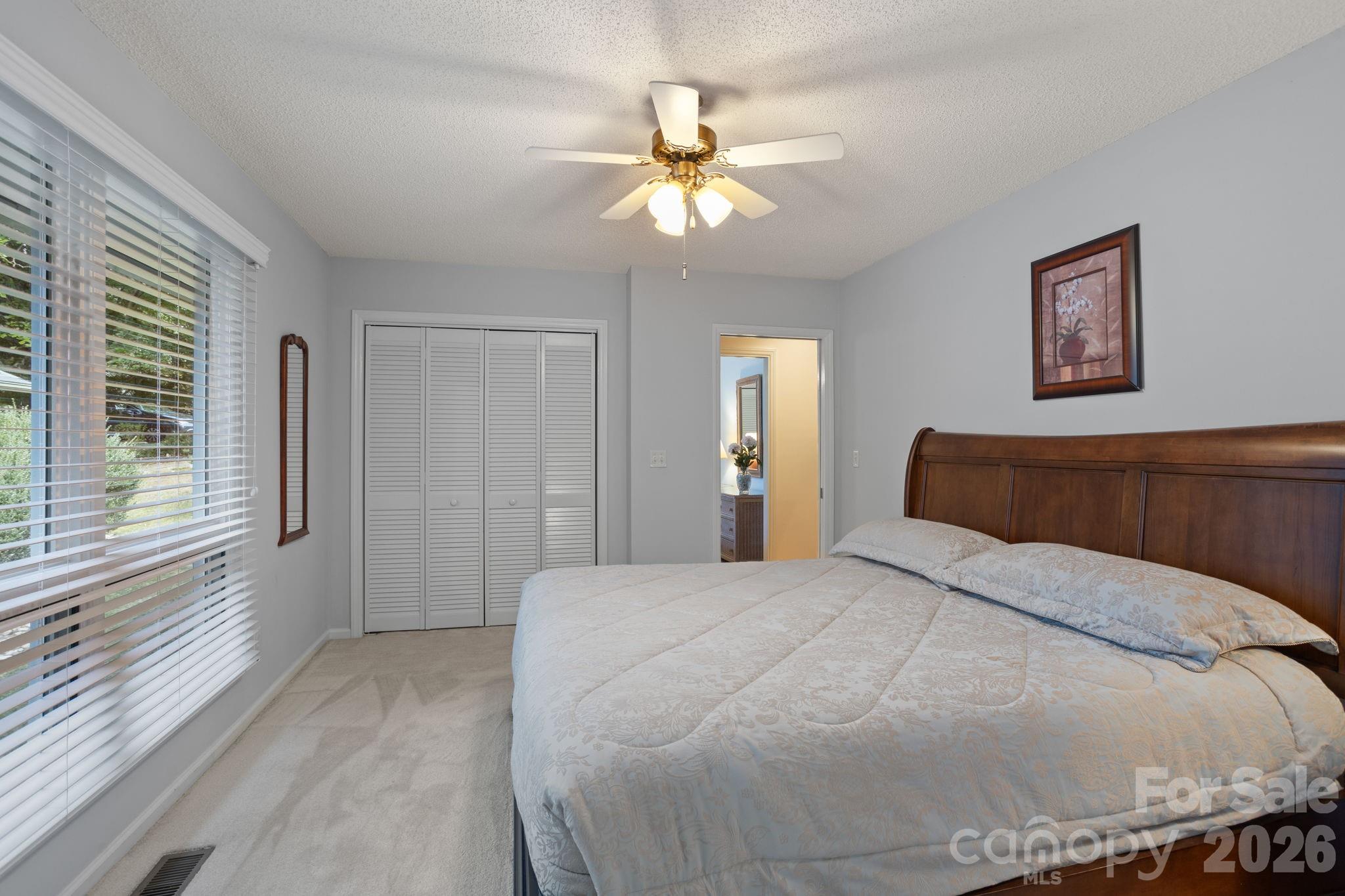 128 Forest View Drive Property Photo 27