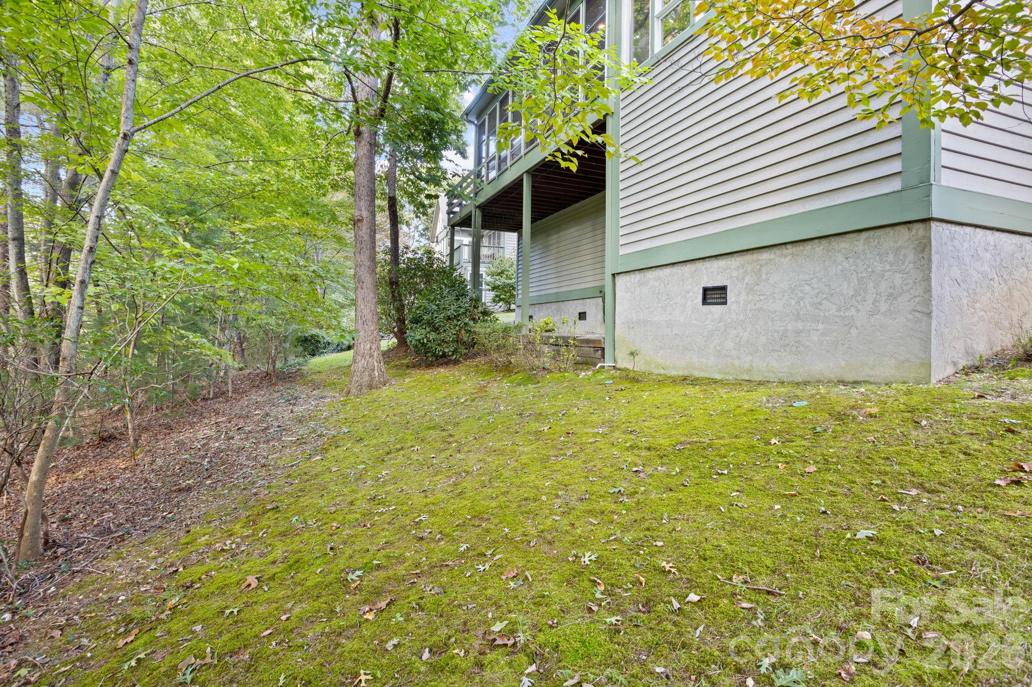 128 Forest View Drive Property Photo 29
