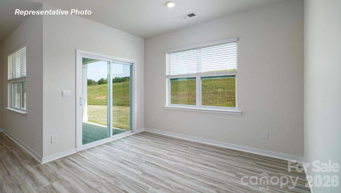 443 Brinkley Drive Property Photo 7