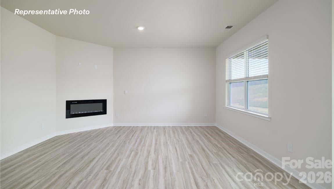443 Brinkley Drive Property Photo 10