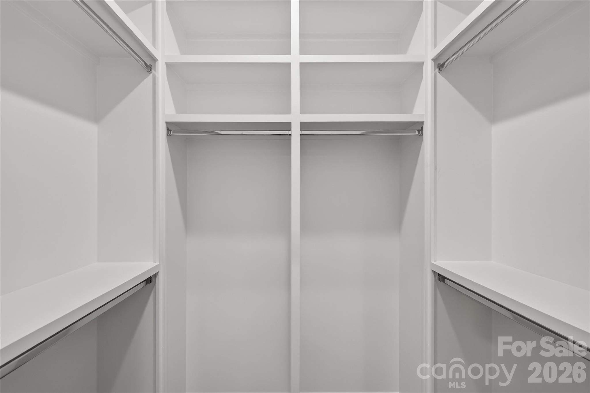3219 Credenza Road Property Photo 18