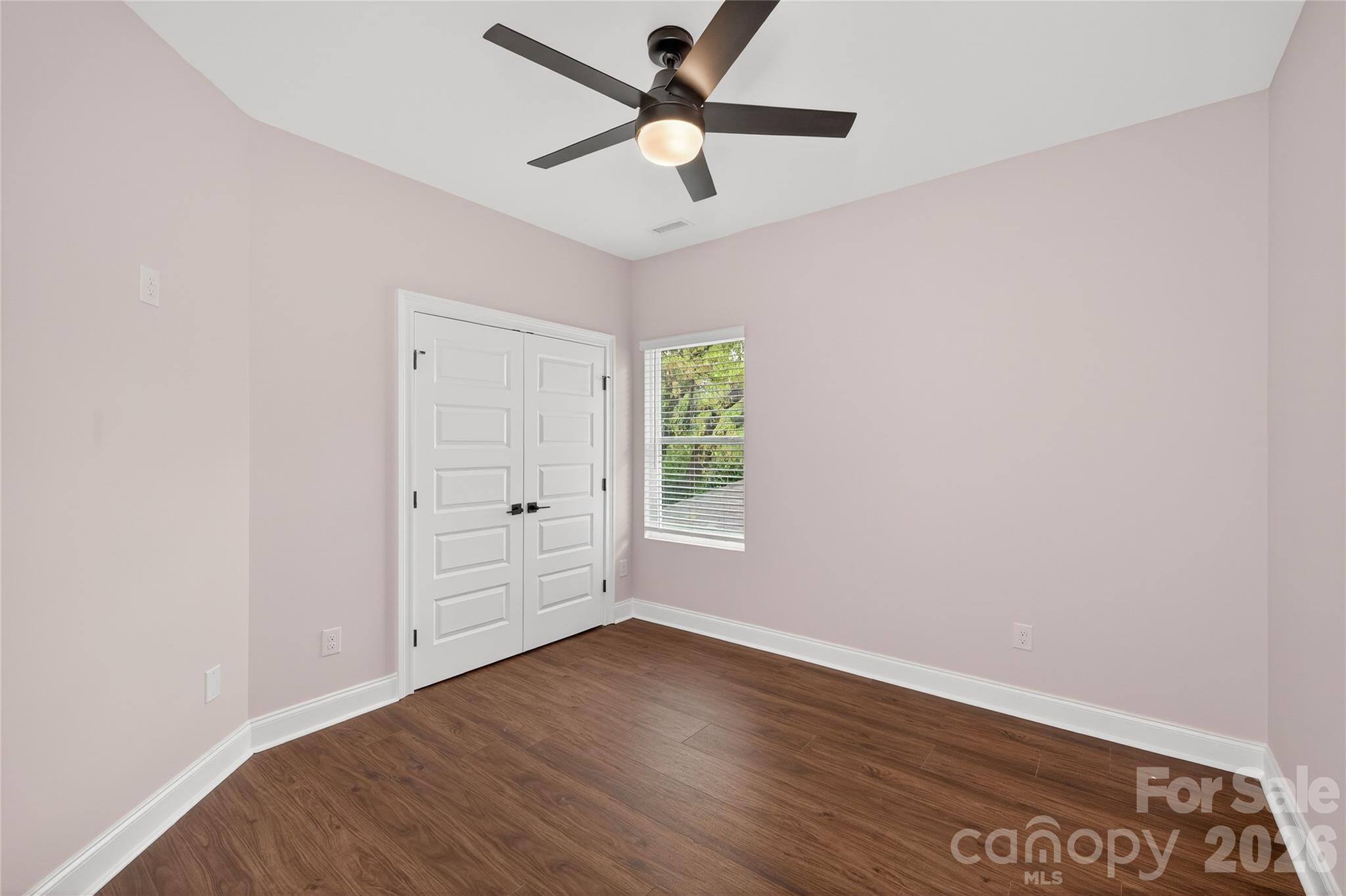 3219 Credenza Road Property Photo 20