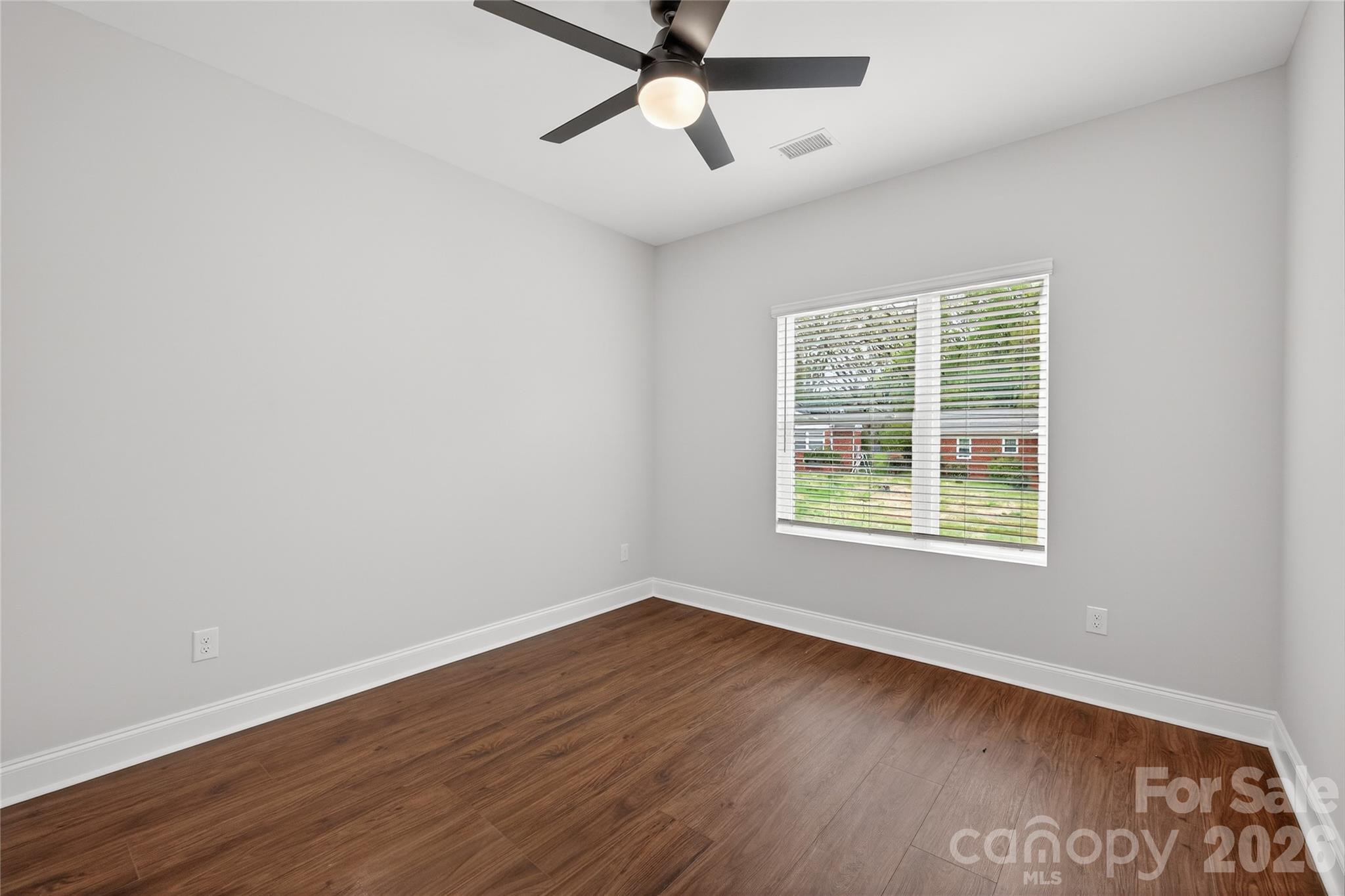 3219 Credenza Road Property Photo 22