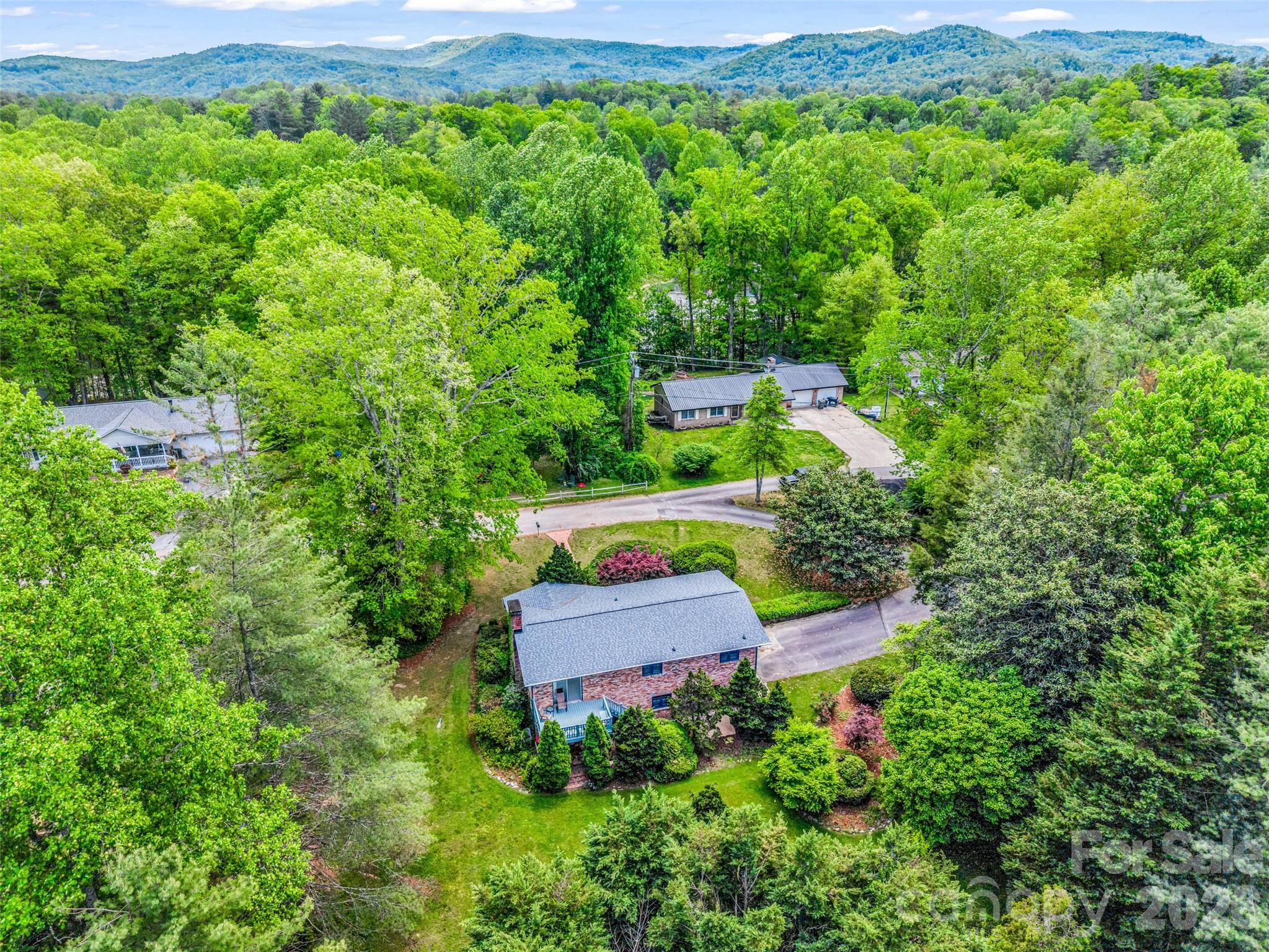 122 W Sweetbriar Lane Property Photo 46