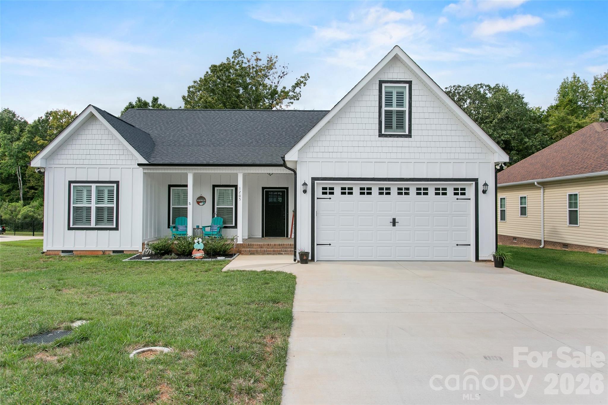 1205 Stonewyck Drive Property Photo 3