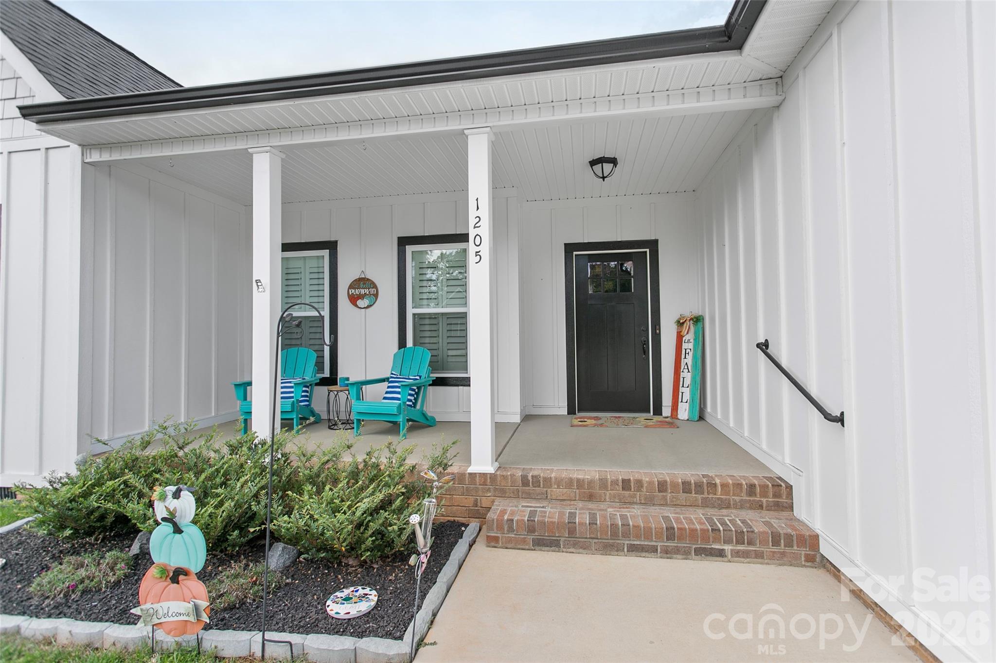 1205 Stonewyck Drive Property Photo 4