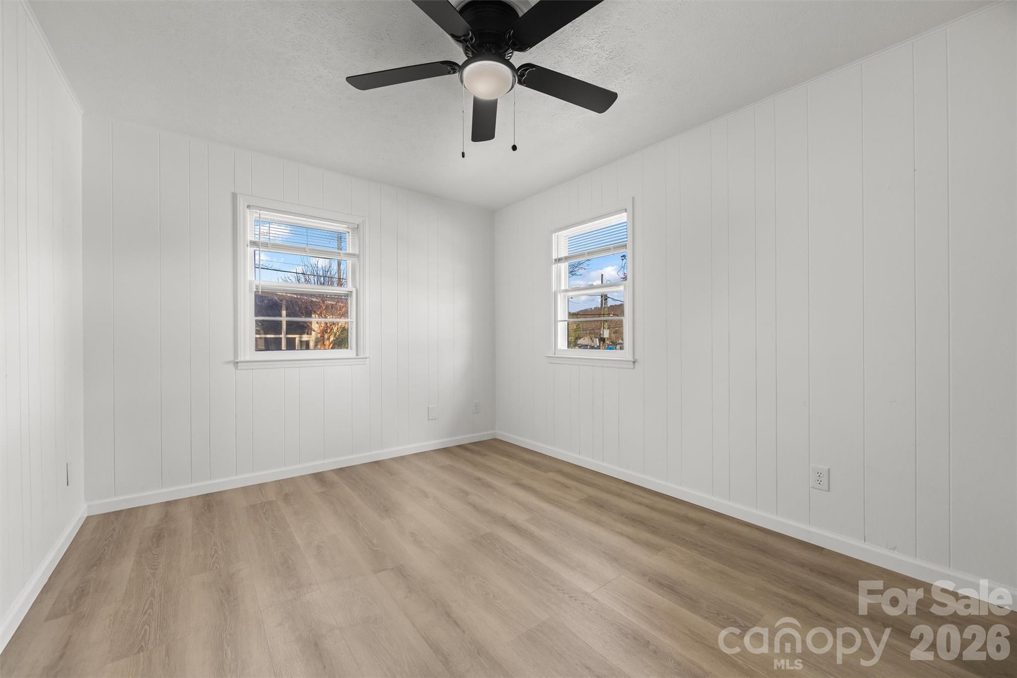 71 Maple Street Property Photo 12