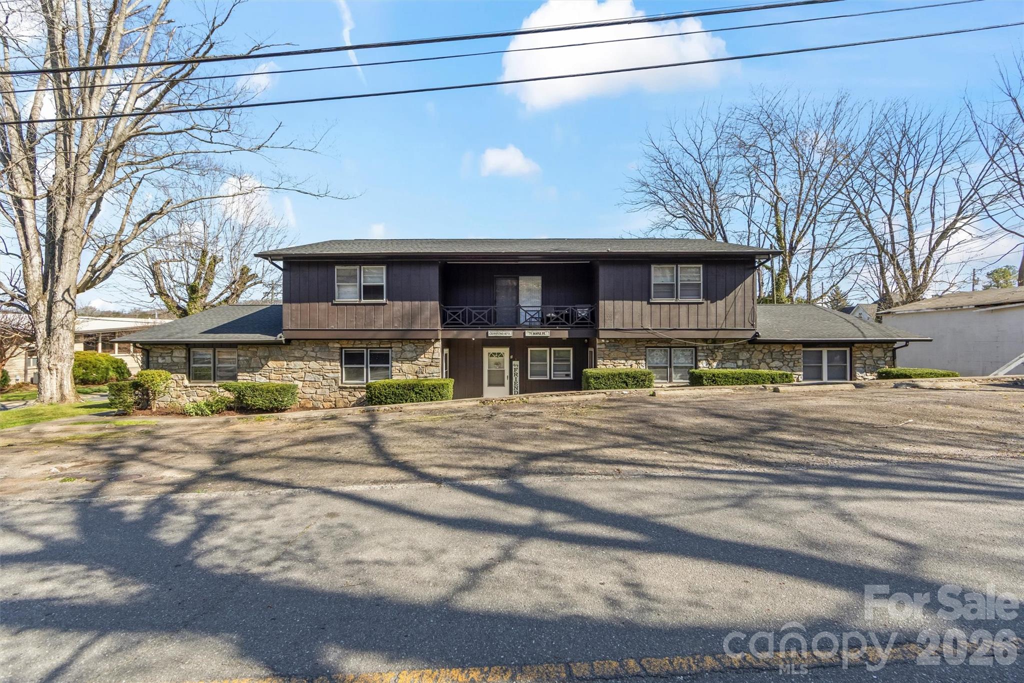 71 Maple Street Property Photo 16