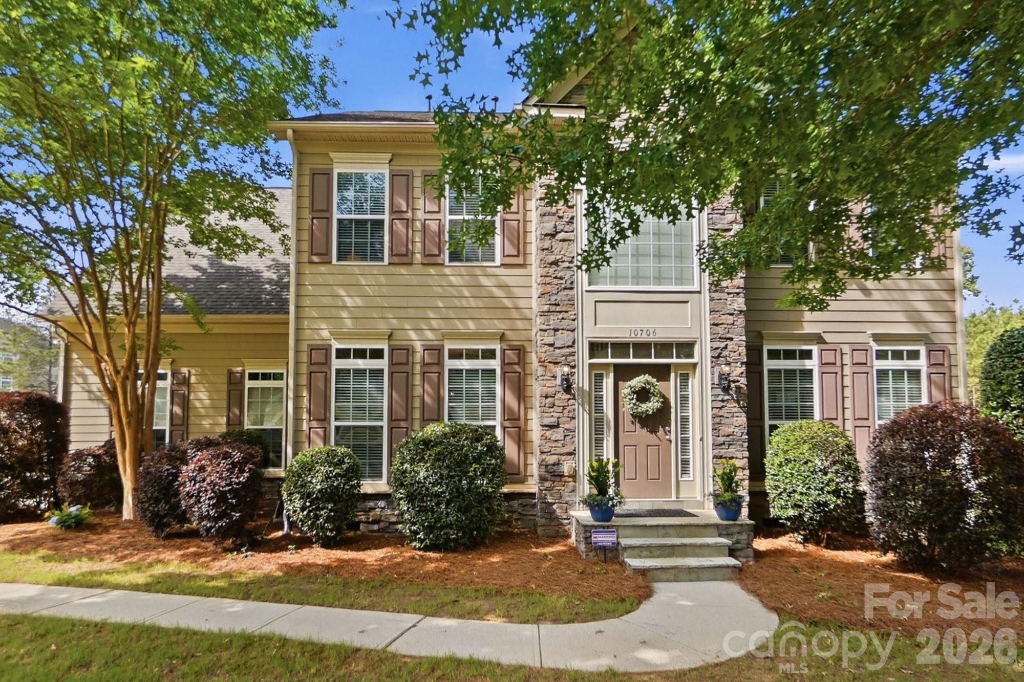 10706 Anglesey Court Property Photo 1