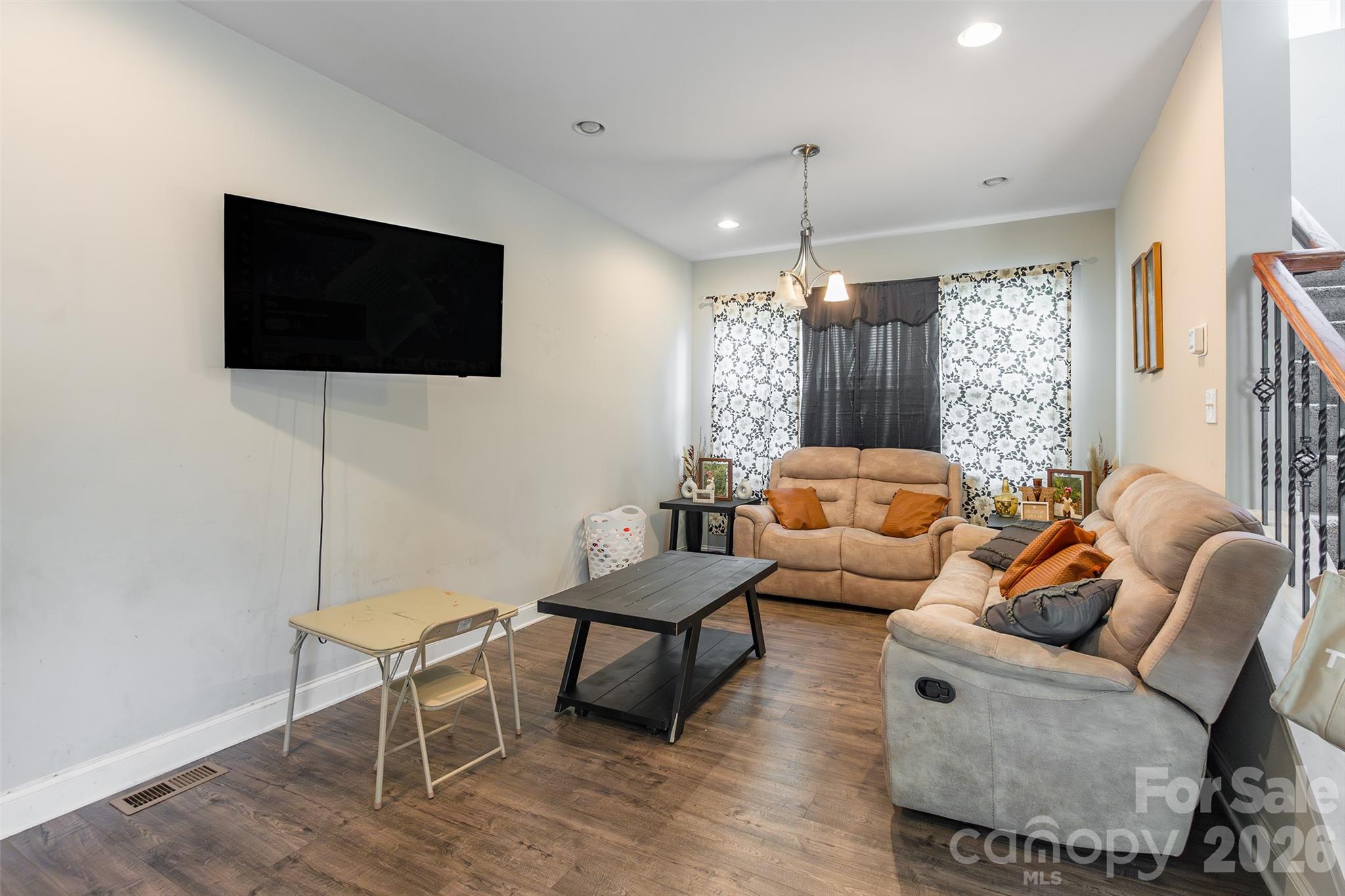 1151 Calhoun Street Property Photo 5