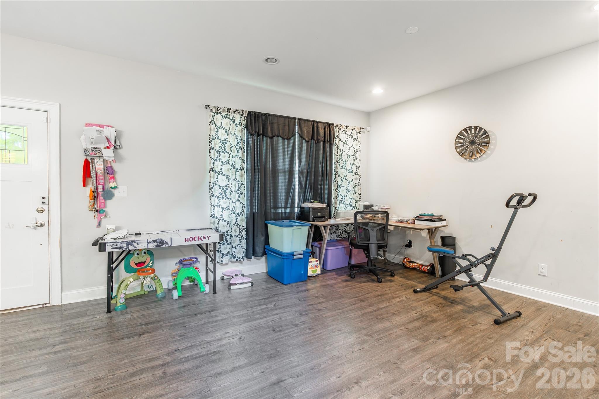 1151 Calhoun Street Property Photo 8