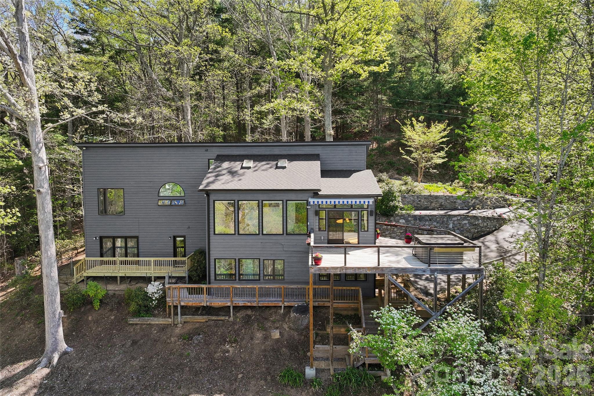 110 Crestwood Road Property Photo 1