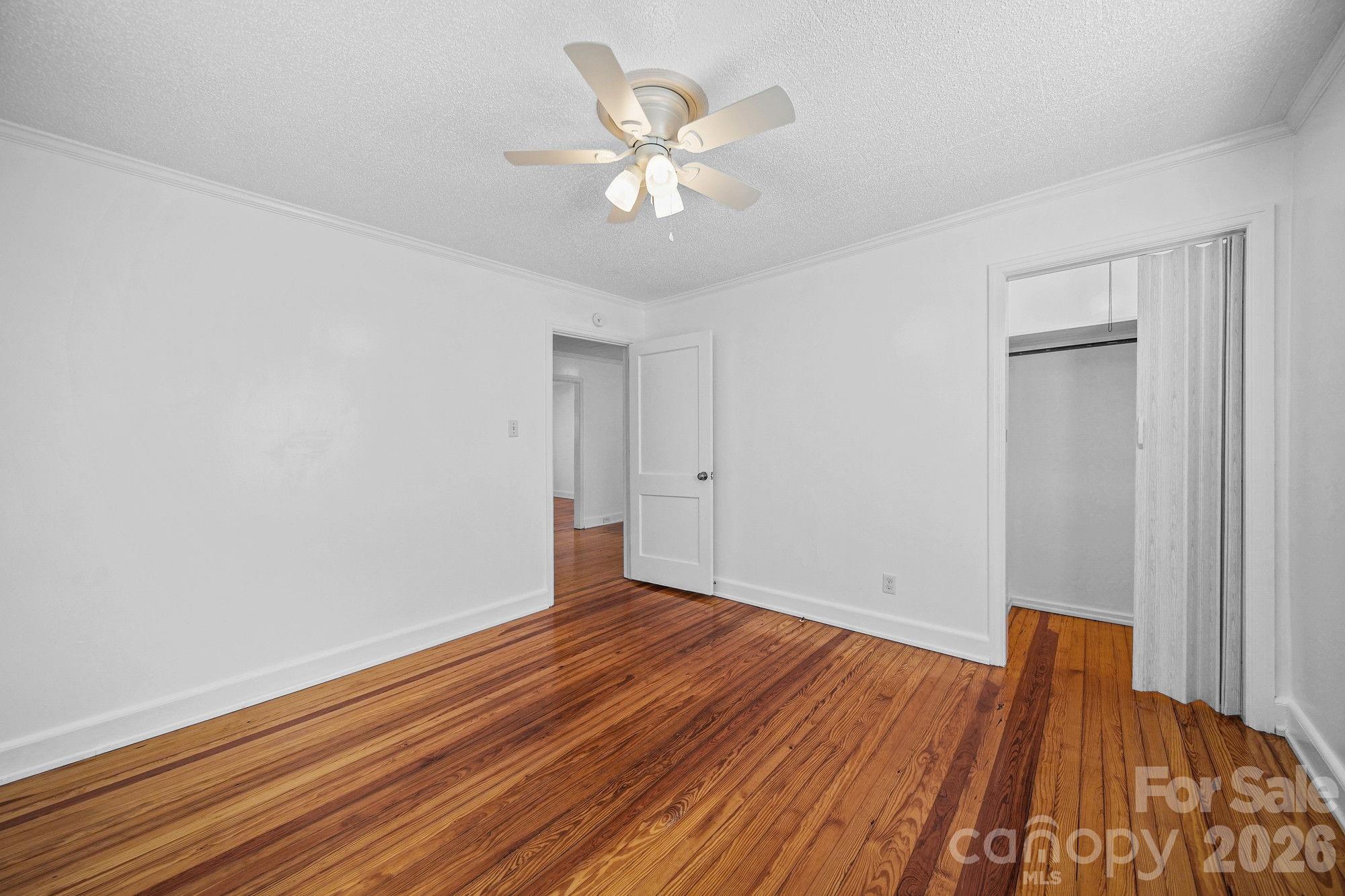 708 N Bostian Street Property Photo 13