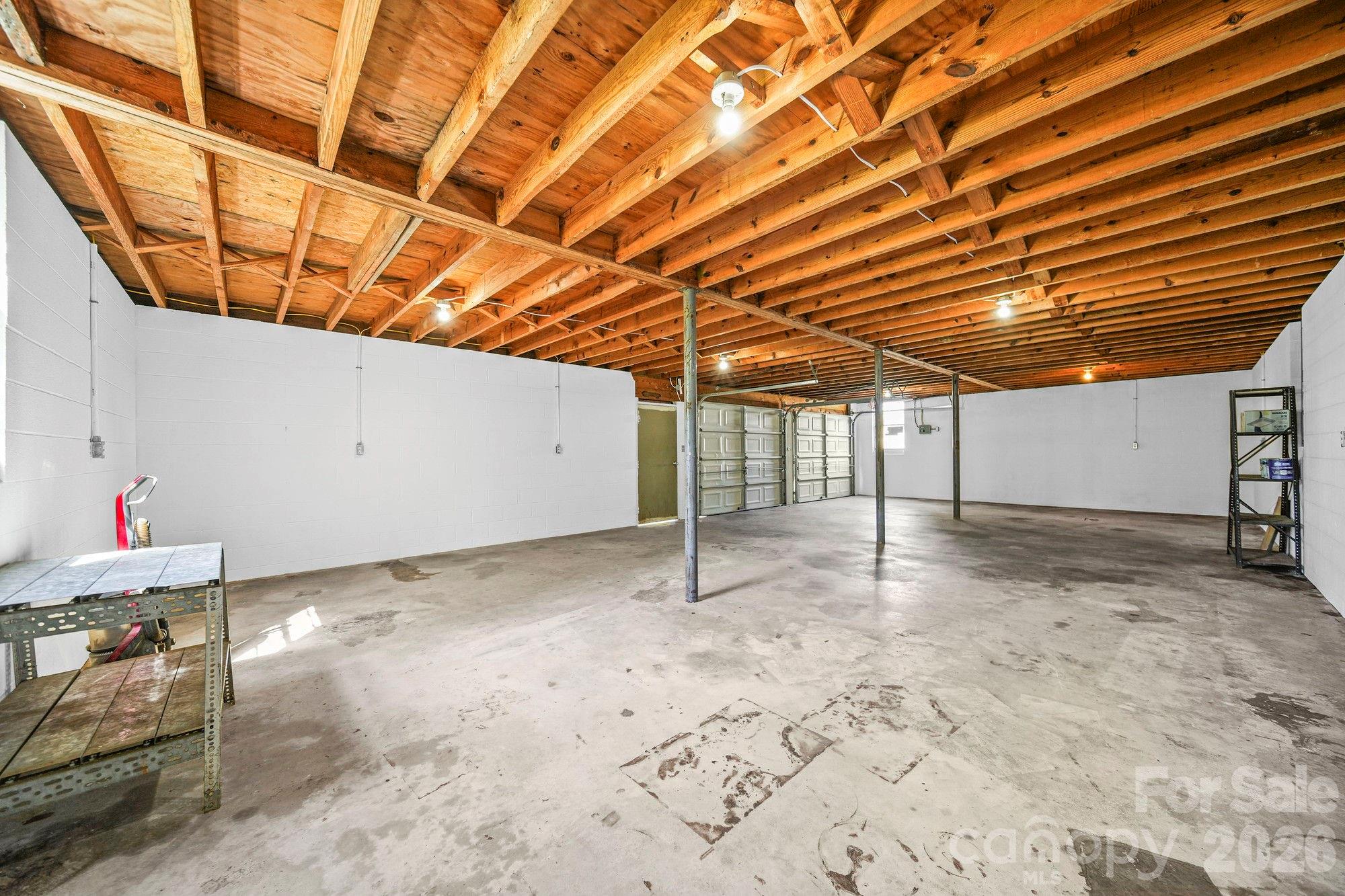 708 N Bostian Street Property Photo 25