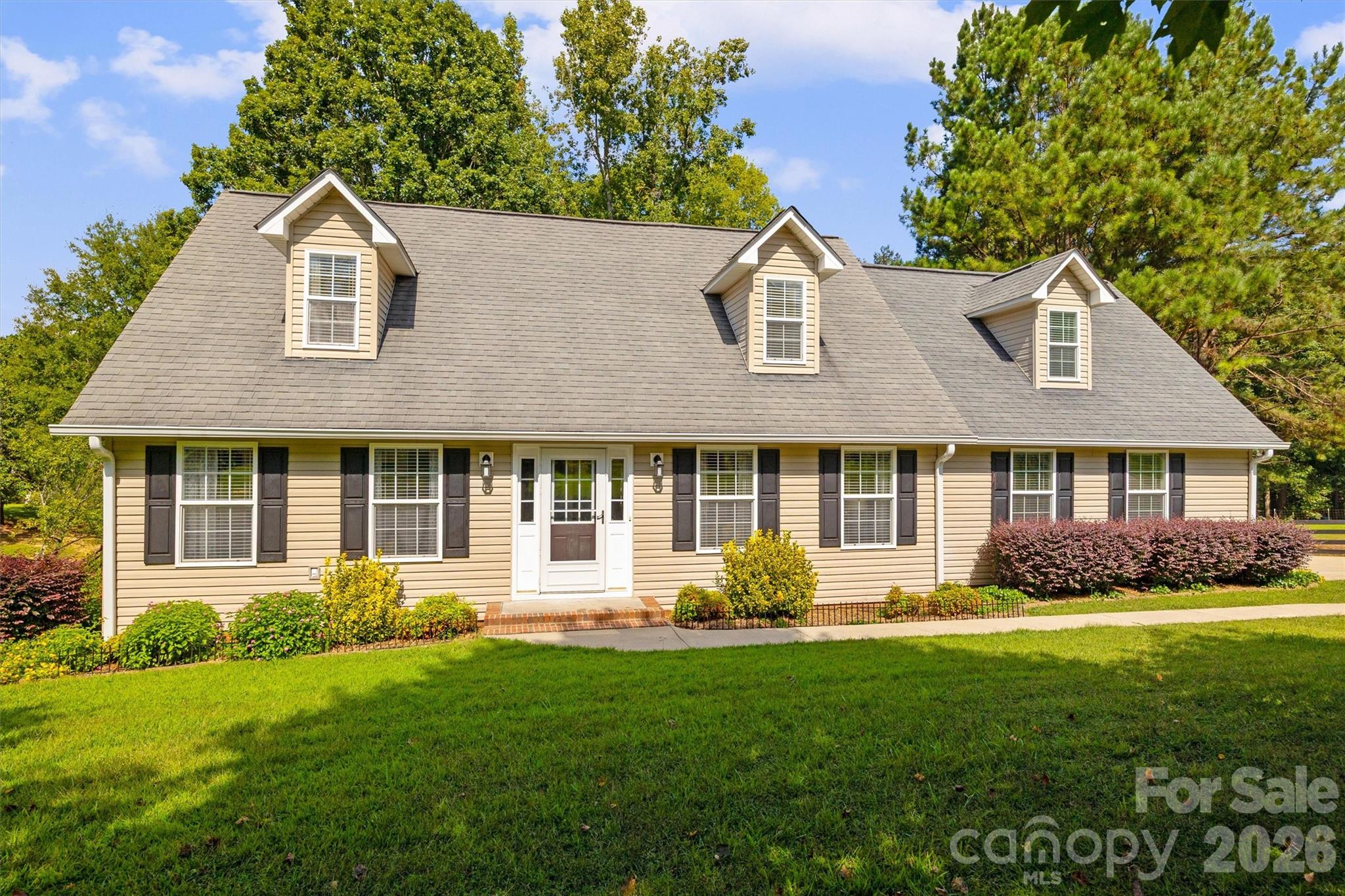 5763 S Highway 97 Highway Property Photo 1