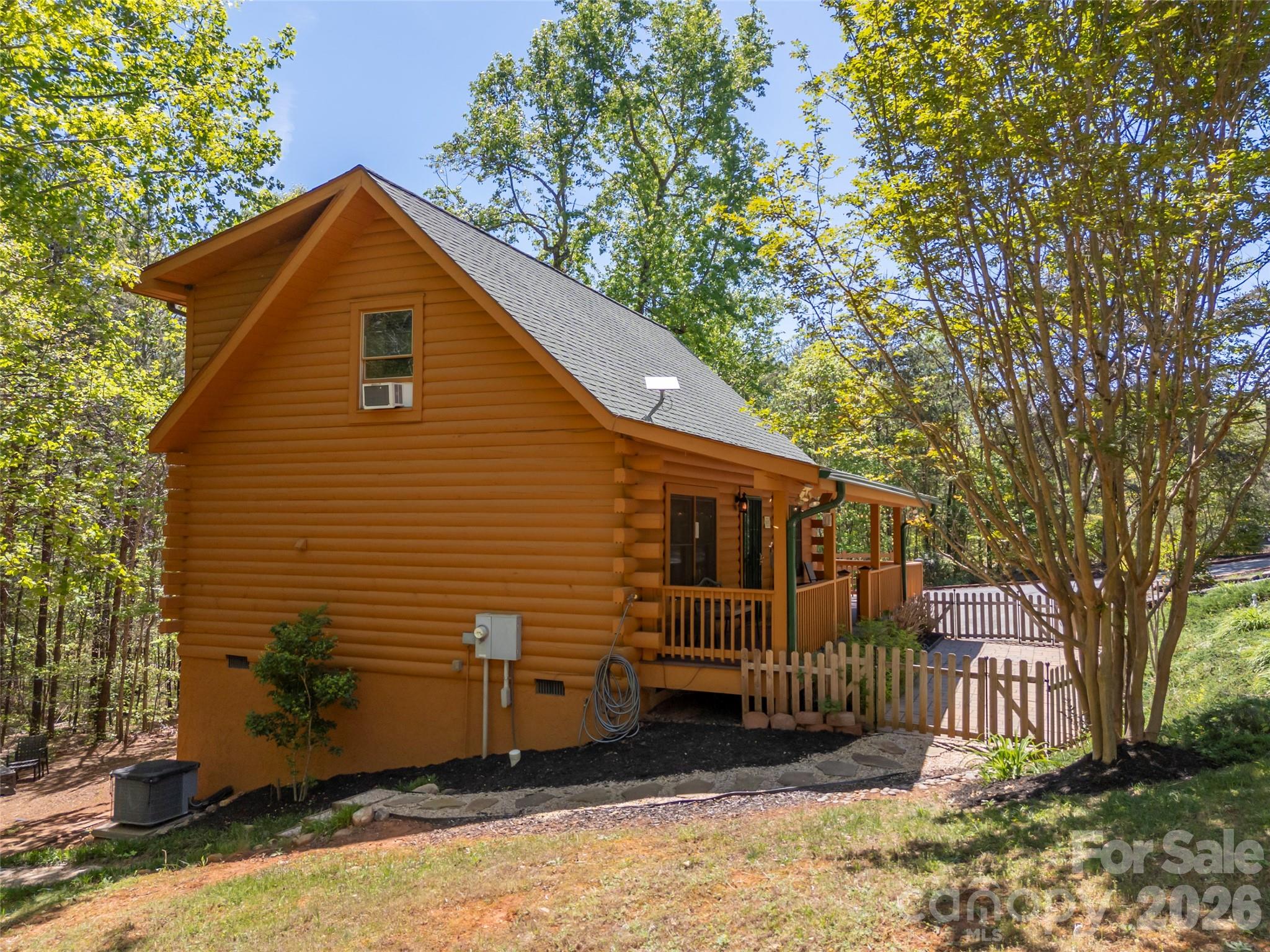 125 Pine Ridge Drive Property Photo 4