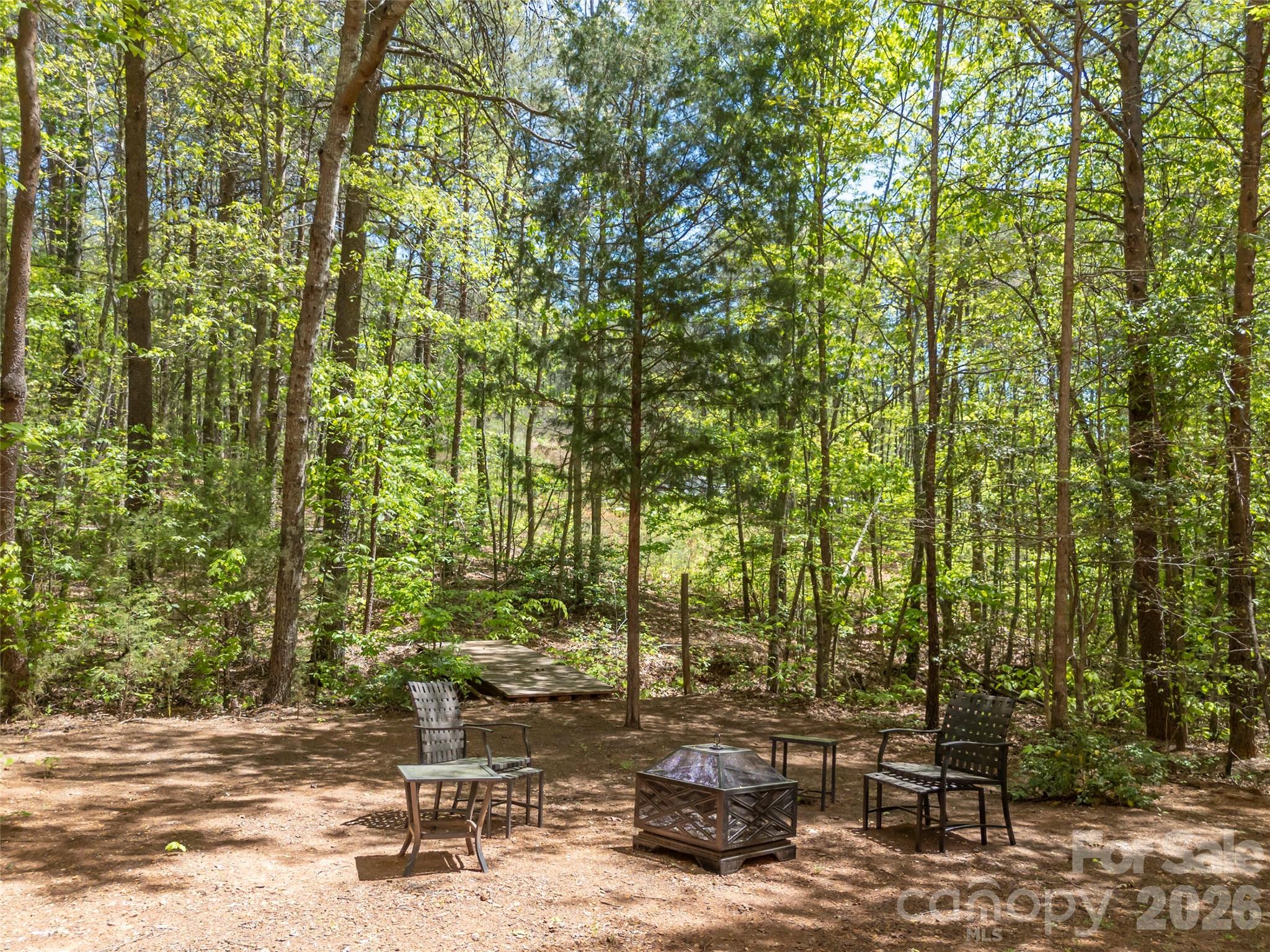 125 Pine Ridge Drive Property Photo 32