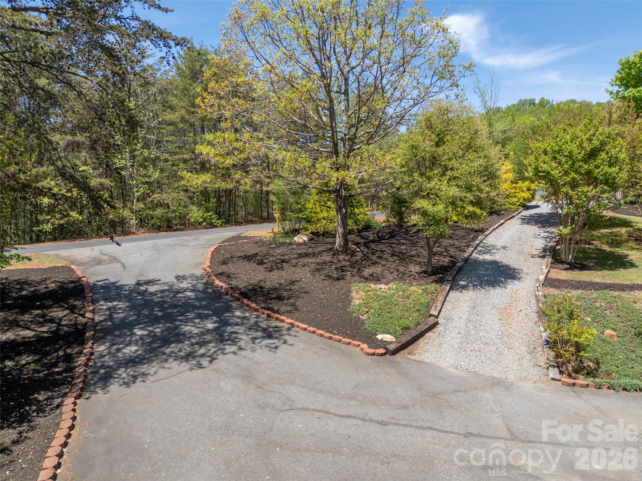 125 Pine Ridge Drive Property Photo 37