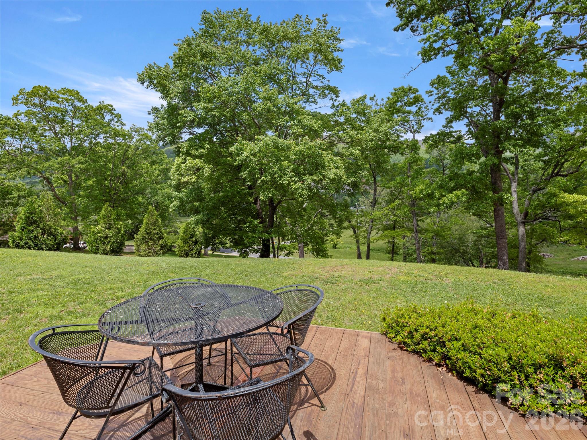 609 N Fork Road Property Photo 12