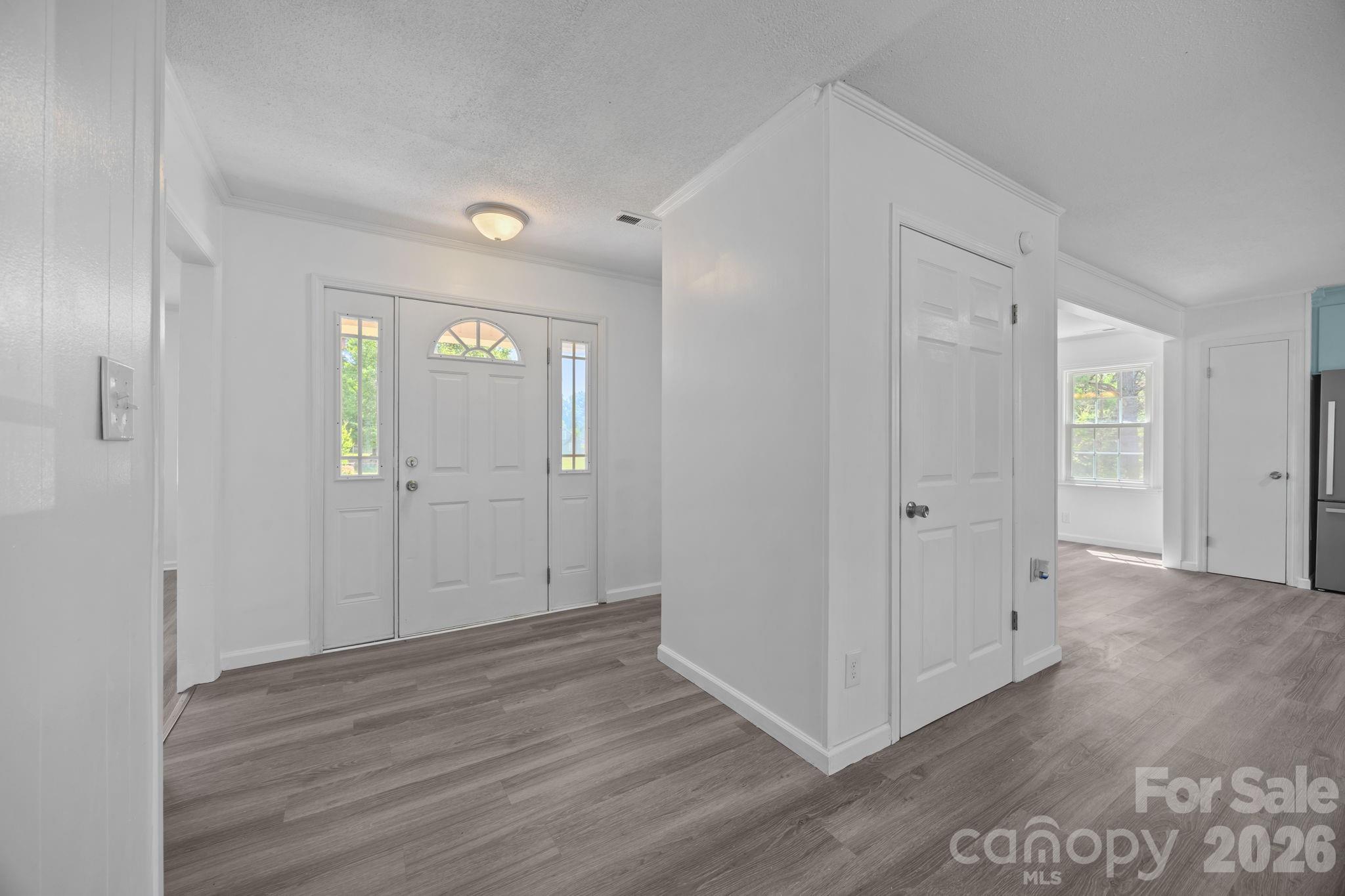 165 Hawkins Loop Property Photo 14
