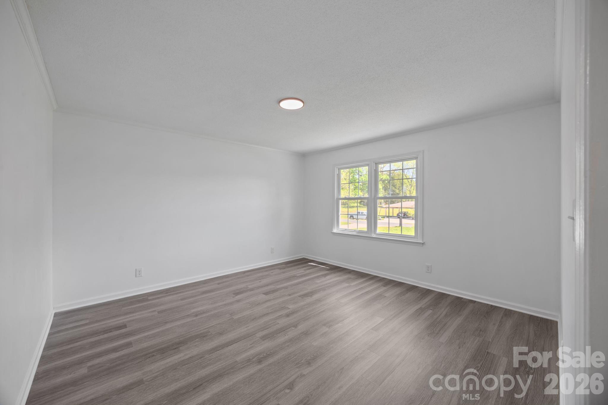 165 Hawkins Loop Property Photo 18