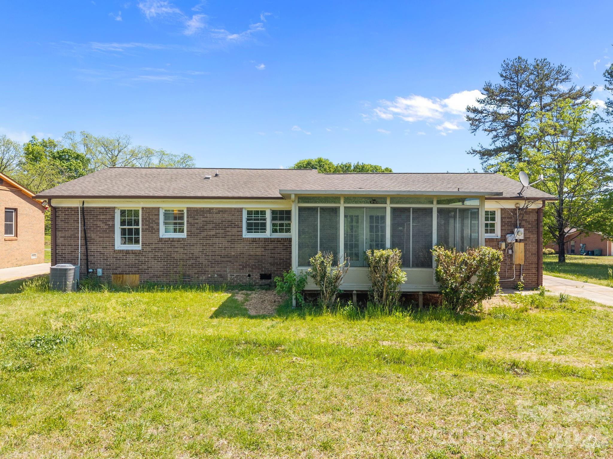 165 Hawkins Loop Property Photo 35