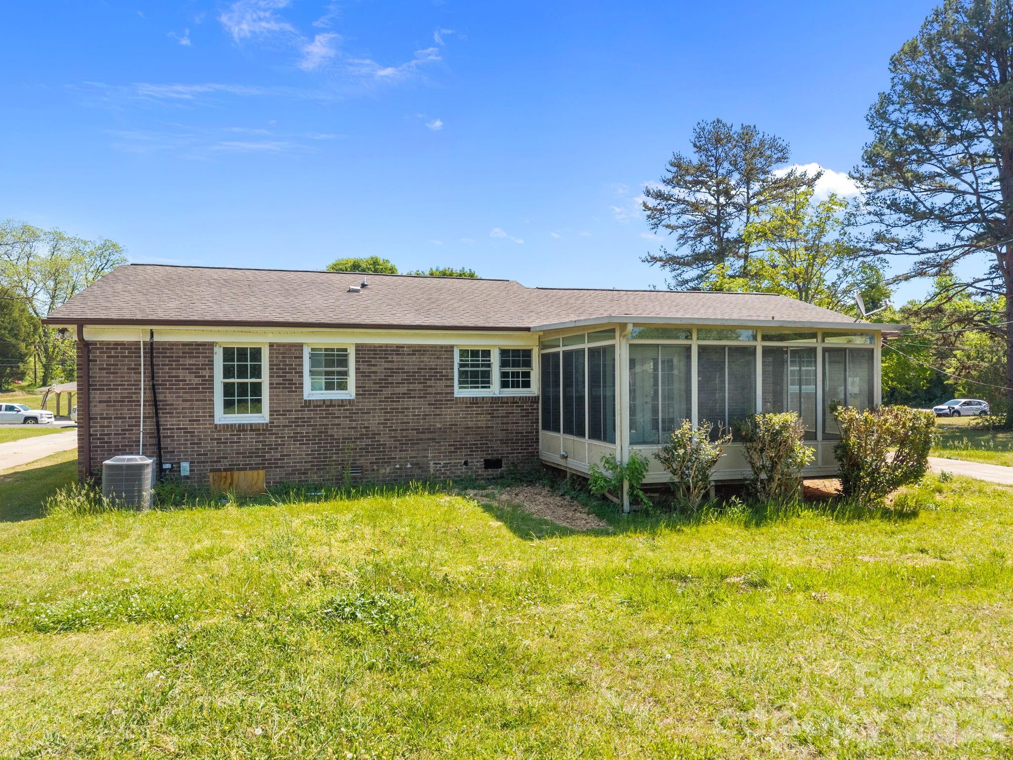 165 Hawkins Loop Property Photo 41