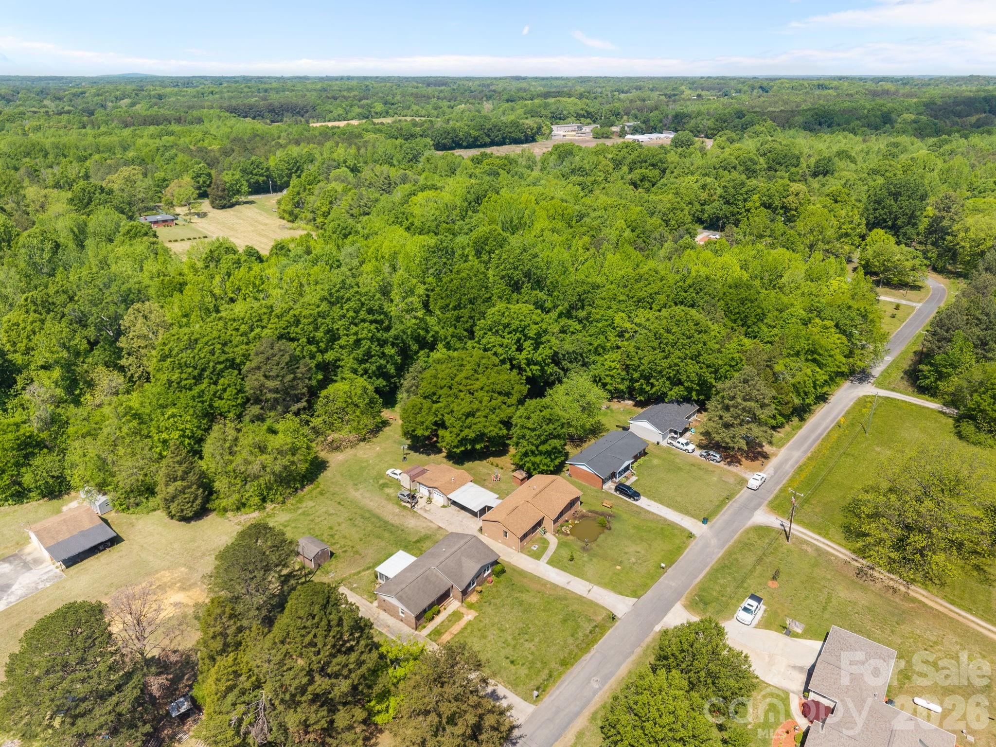 165 Hawkins Loop Property Photo 42