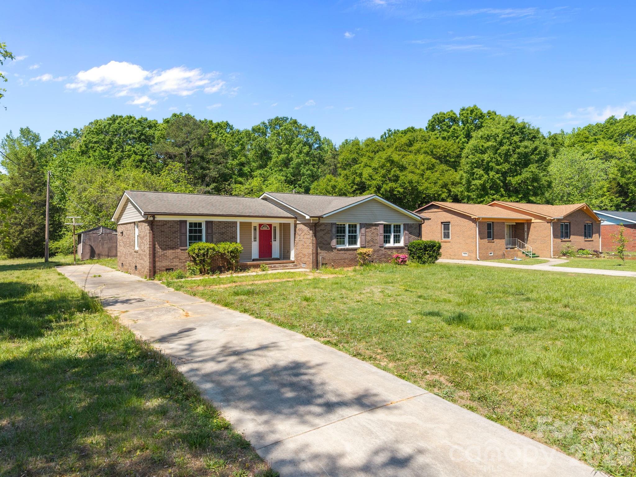 165 Hawkins Loop Property Photo 44