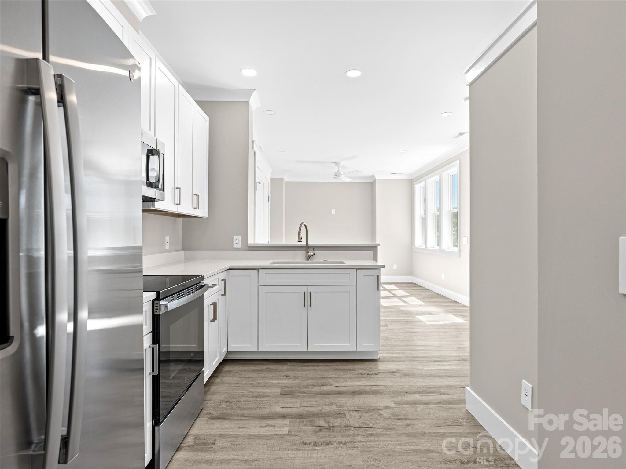 49 Al Dorf Drive Property Photo 13