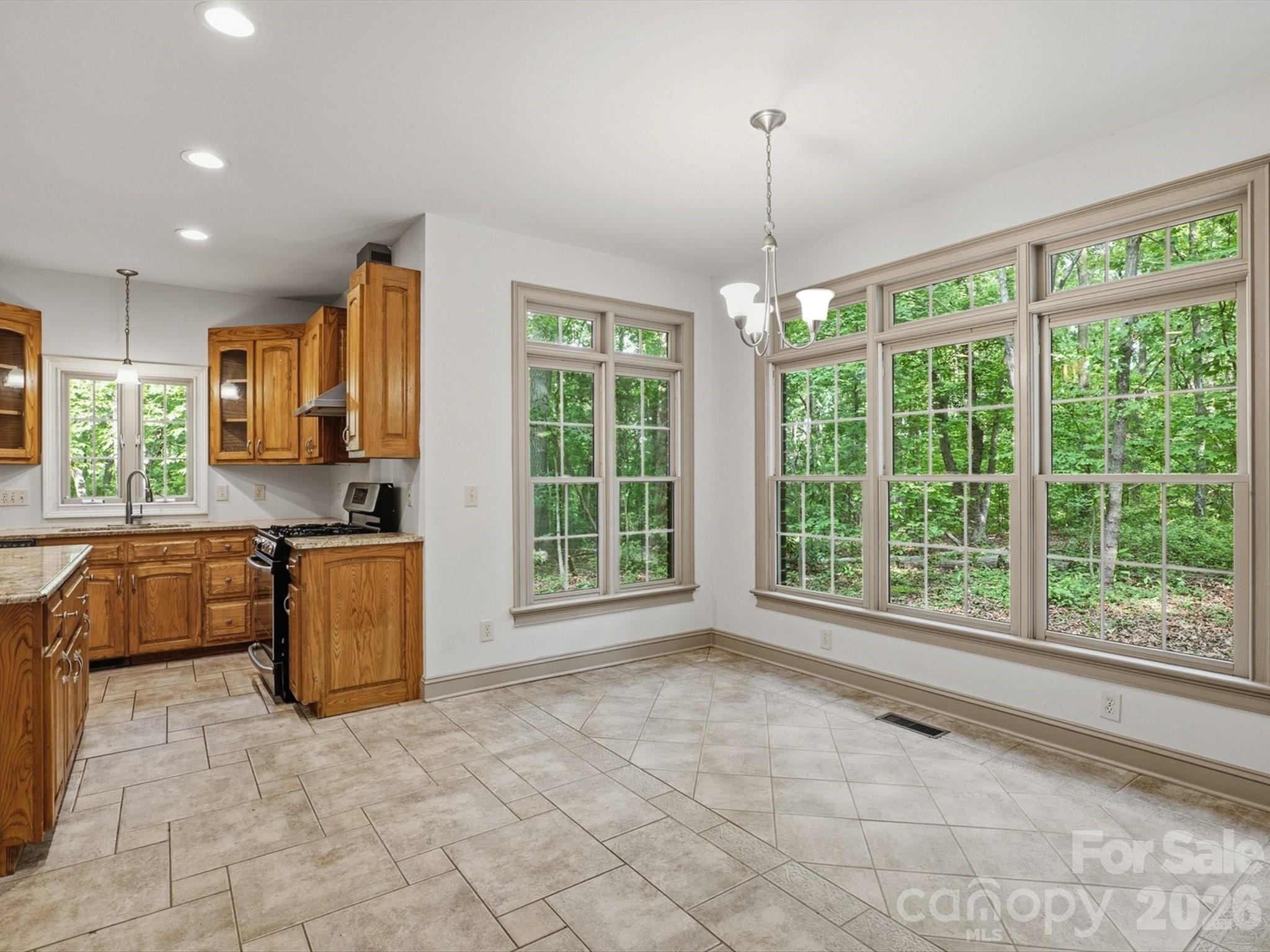 6717 Mccain Boulevard Property Photo 9