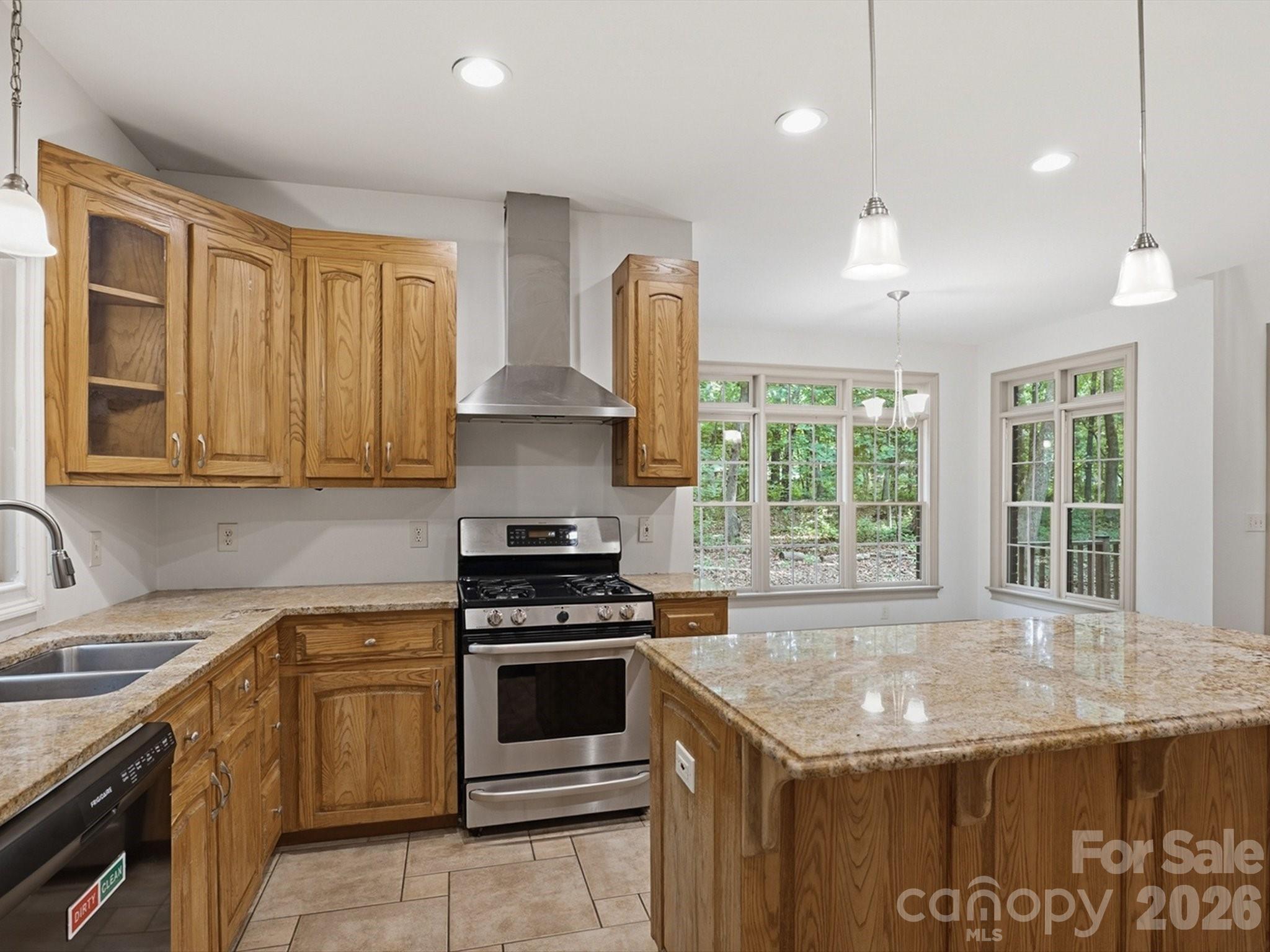 6717 Mccain Boulevard Property Photo 11