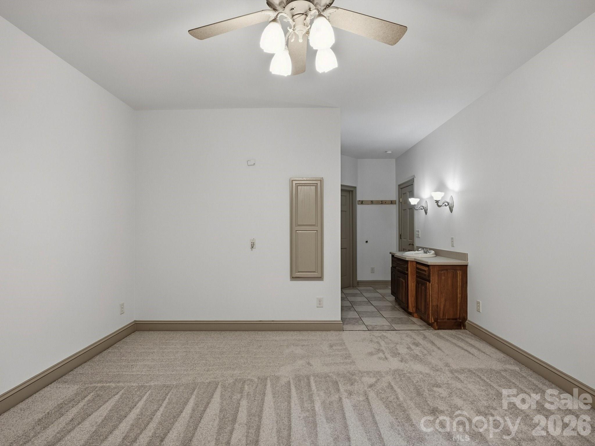 6717 Mccain Boulevard Property Photo 16