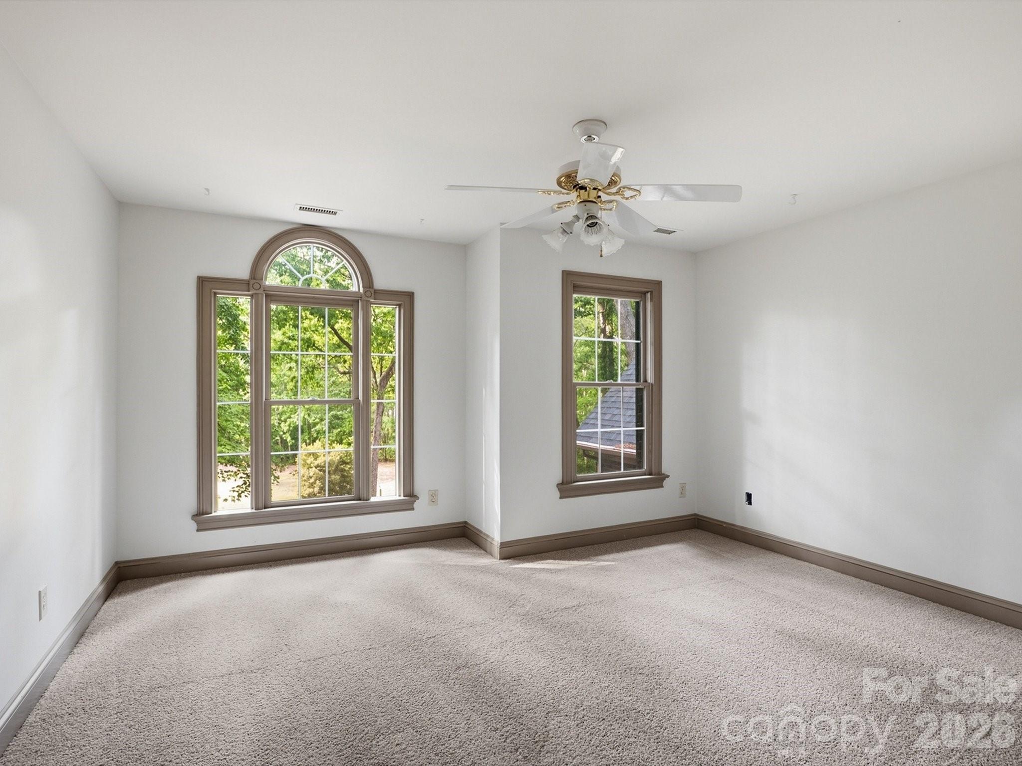 6717 Mccain Boulevard Property Photo 22