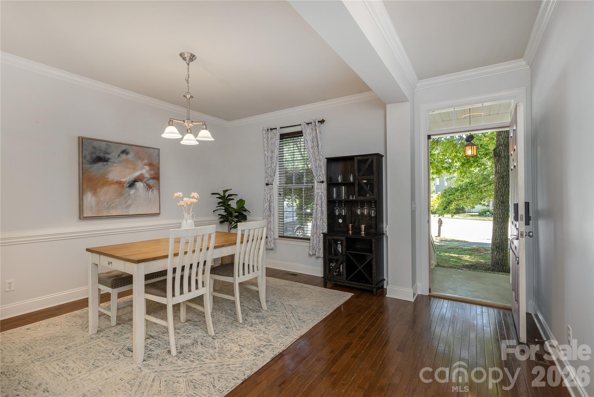 5 Hoolet Court Property Photo 4