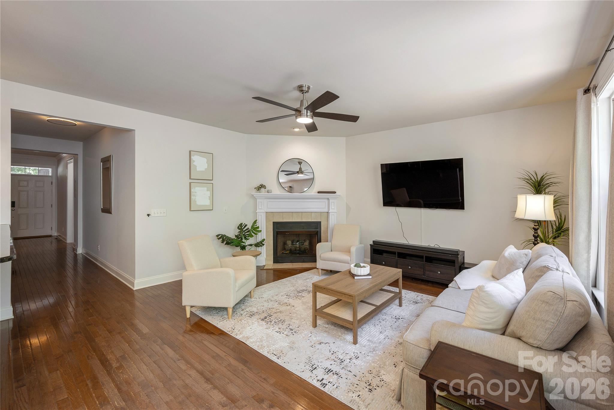 5 Hoolet Court Property Photo 5