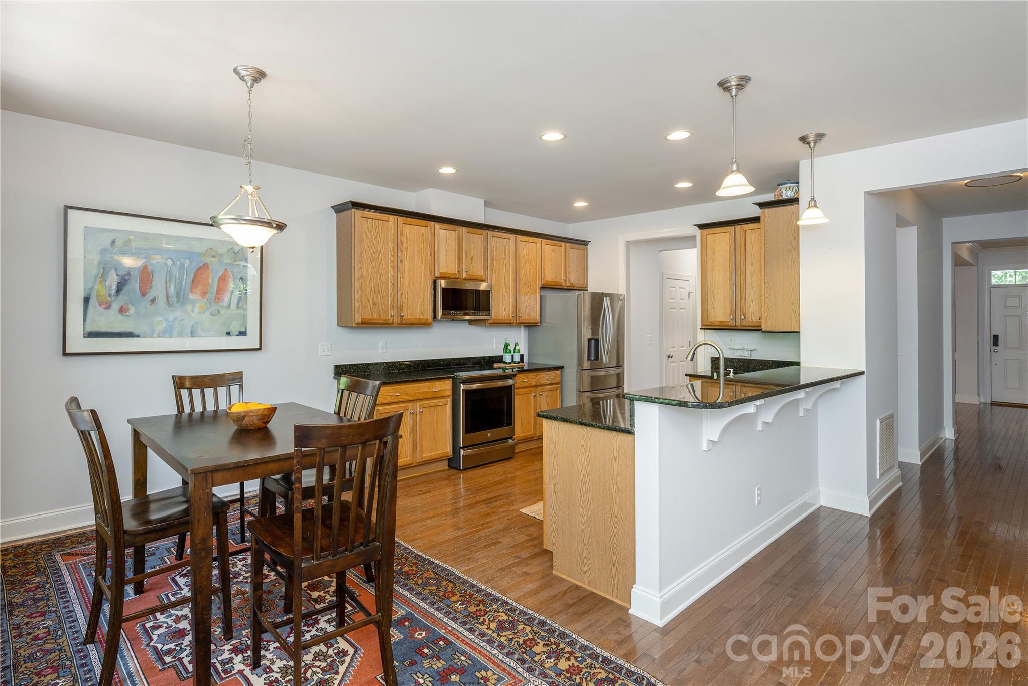 5 Hoolet Court Property Photo 8