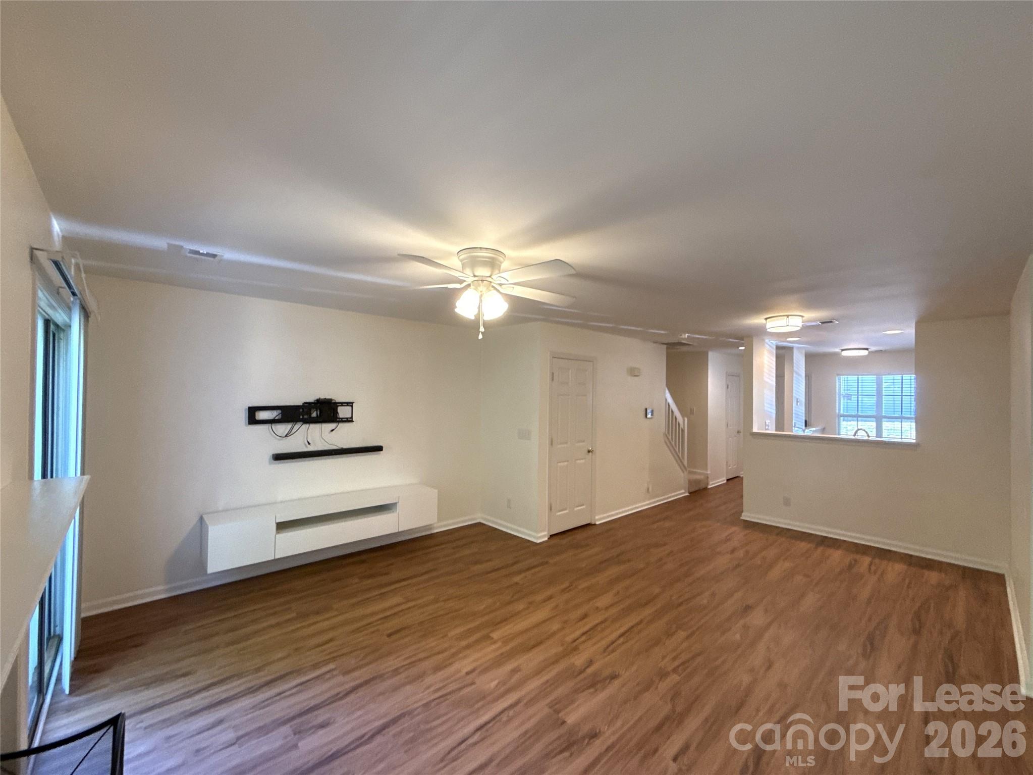 639 Mountainwater Drive Property Photo 6